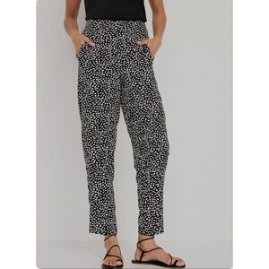 Old Navy High Waisted Playa Tapered Pants Size Medium Petite